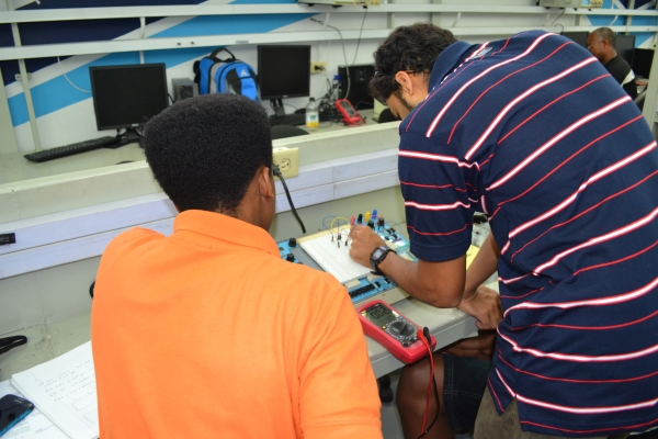 Elec Lab 8